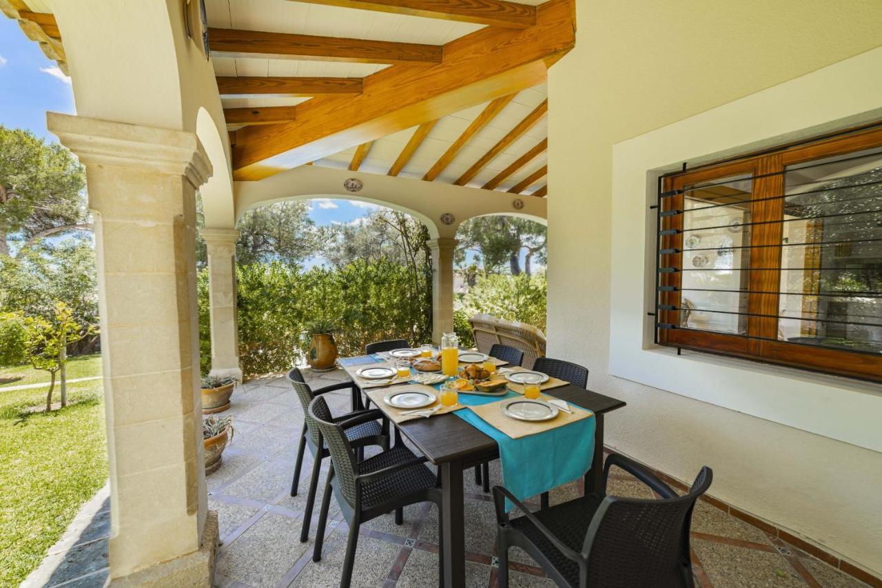 Villa Alcanada Garden Alcudia  Exteriör bild
