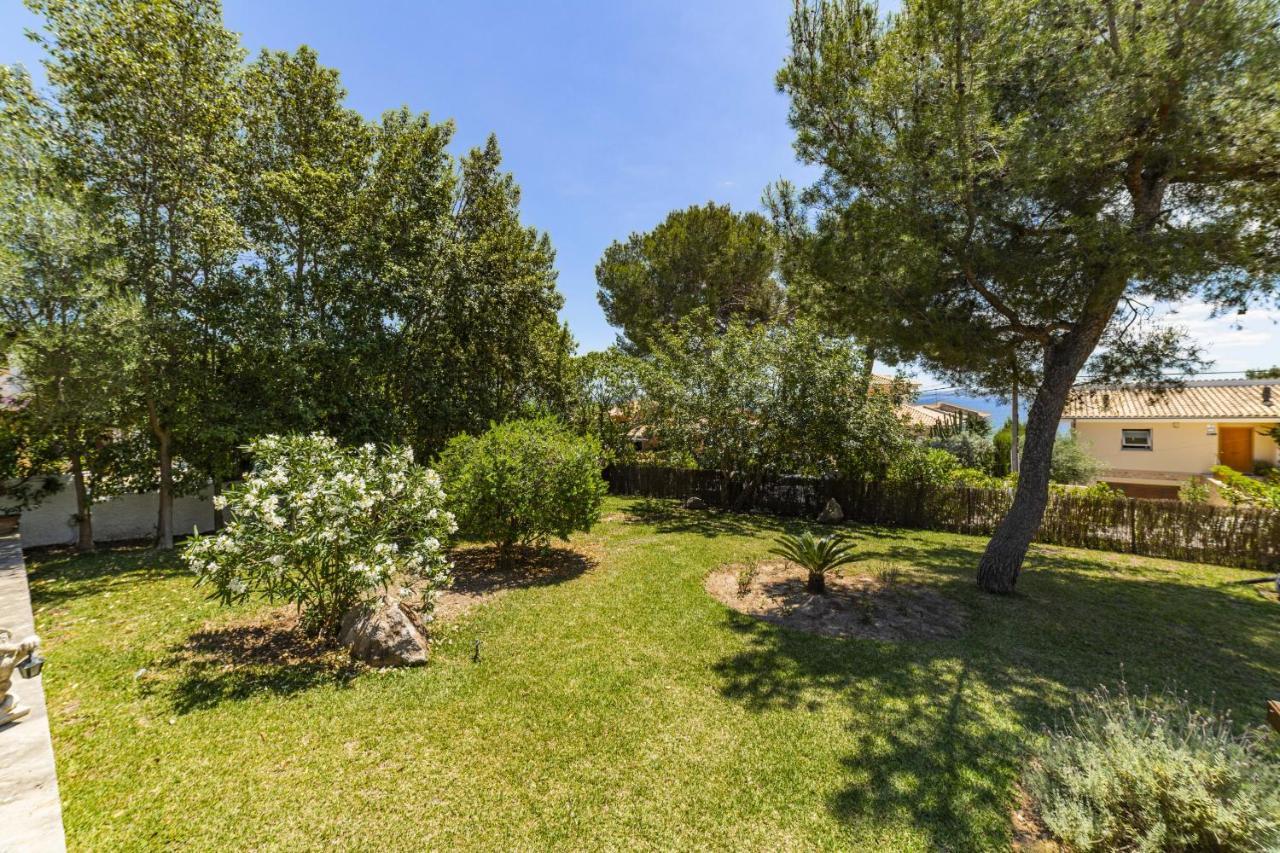 Villa Alcanada Garden Alcudia  Exteriör bild