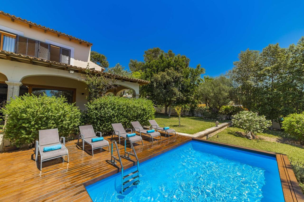 Villa Alcanada Garden Alcudia  Exteriör bild